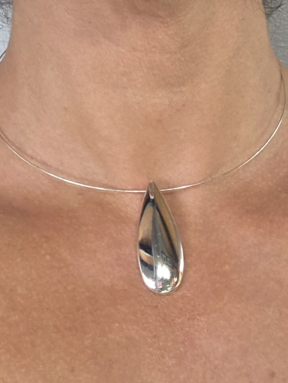 Silver Teardrop Pendant Choker Necklace - Neck Cuff Women’s Jewelry